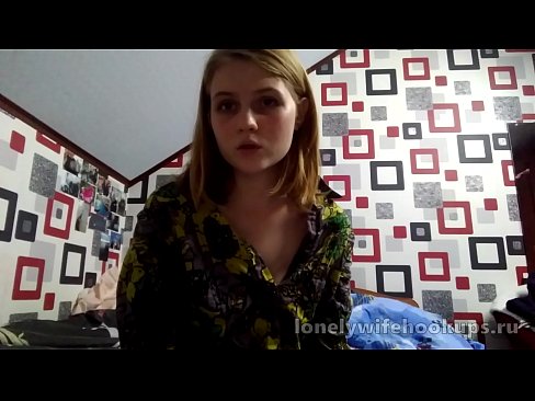 ❤️ A moza estudante rubia de Rusia gústanlle os pollos máis grandes. Porno en nós ❤